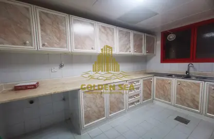 Apartment - 2 Bedrooms - 2 Bathrooms for rent in Cornich Al Khalidiya - Al Khalidiya - Abu Dhabi