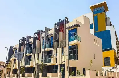 Townhouse - 4 Bedrooms - 5 Bathrooms for sale in Lilac Park - Jumeirah Village Circle - Dubai