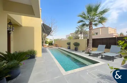 Villa - 3 Bedrooms - 3 Bathrooms for sale in Maeen 2 - Maeen - The Lakes - Dubai