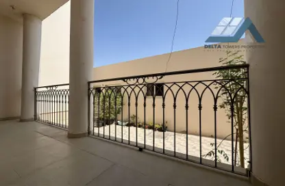 Apartment - 2 Bedrooms - 2 Bathrooms for rent in Shakhbout City - Abu Dhabi