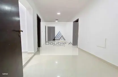 Apartment - 4 Bedrooms - 3 Bathrooms for rent in Shakhbout City - Abu Dhabi