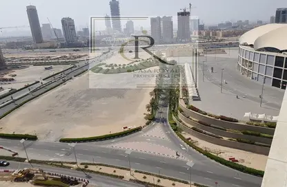 Apartment - 1 Bathroom for rent in Stadium Point - Dubai Sports City - Dubai