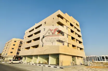 Apartment - 2 Bedrooms - 3 Bathrooms for rent in Muwaileh 29 Building - Muwaileh - Sharjah