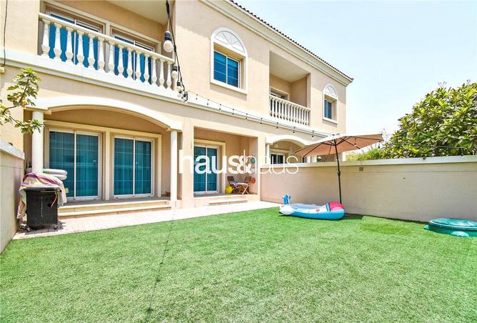 Townhouse - 2 Bedrooms - 3 Bathrooms for sale in Mediterranean Townhouse - Jumeirah Village Triangle - Dubai