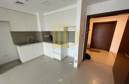 Apartment - 1 Bedroom - 1 Bathroom for sale in Zahra Breeze Apartments 3A - Zahra Breeze Apartments - Town Square - Dubai