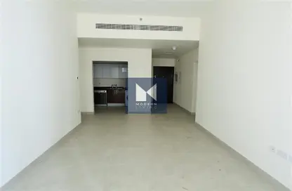 Apartment - 1 Bedroom - 2 Bathrooms for sale in Marina Arcade Tower - Dubai Marina - Dubai