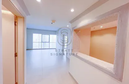 Apartment - 1 Bedroom - 2 Bathrooms for rent in MAG 214 - JLT Cluster R - Jumeirah Lake Towers - Dubai