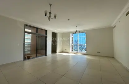 Apartment - 3 Bedrooms - 4 Bathrooms for rent in Al Ain Tower - Khalidiya Street - Al Khalidiya - Abu Dhabi