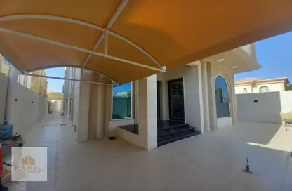 Villa - 5 Bedrooms - 7 Bathrooms for sale in Al Mowaihat 3 - Al Mowaihat - Ajman