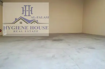 Warehouse - Studio - 1 Bathroom for rent in Umm Al Thuoob - Umm Al Quwain