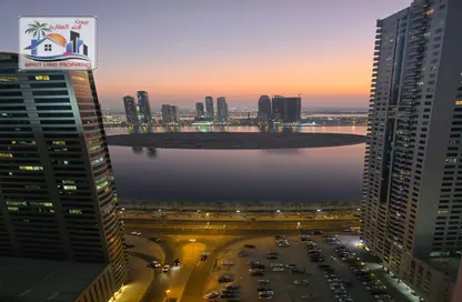 Apartment - 3 Bedrooms - 3 Bathrooms for rent in Al Khan Lagoon Tower - Al Khan Lagoon - Al Khan - Sharjah