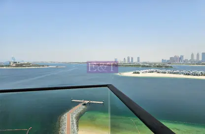 Apartment - 3 Bedrooms - 3 Bathrooms for sale in Tanzanite - Tiara Residences - Palm Jumeirah - Dubai