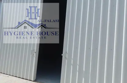 Warehouse - Studio - 1 Bathroom for rent in Umm Al Thuoob - Umm Al Quwain