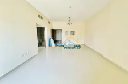 Apartment - 2 Bedrooms - 2 Bathrooms for rent in Al Khair Building - Dubai Silicon Oasis - Dubai