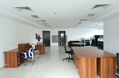 Office Space - Studio - 1 Bathroom for rent in Emerald Court - Al Barsha 1 - Al Barsha - Dubai