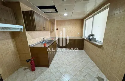 Apartment - 2 Bedrooms - 2 Bathrooms for rent in Al Khan Corniche - Al Khan - Sharjah