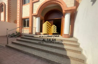 Villa - 5 Bedrooms - 7 Bathrooms for rent in Dasman - Halwan - Sharjah