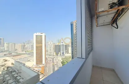 Apartment - 1 Bedroom - 2 Bathrooms for rent in Al Hafeet Tower 6 - Al Nahda - Sharjah