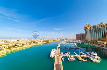 Apartment - 1 Bathroom for rent in Palm Views East - Palm Views - Palm Jumeirah - Dubai