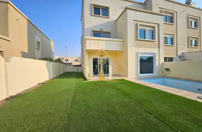 Villa - 5 Bedrooms - 6 Bathrooms for rent in Arabian Style - Al Reef Villas - Al Reef - Abu Dhabi