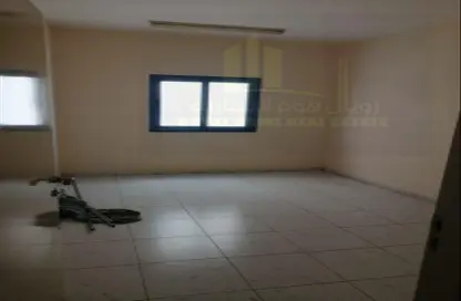 Apartment - 2 Bedrooms - 2 Bathrooms for rent in Al Jurf 2 - Al Jurf - Ajman Downtown - Ajman