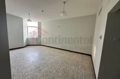 Apartment - 3 Bedrooms - 3 Bathrooms for rent in Al Majaz 1 - Al Majaz - Sharjah