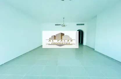 Apartment - 1 Bedroom - 2 Bathrooms for rent in Zakhir Tower 1 - Zakhir Towers - Al Taawun - Sharjah