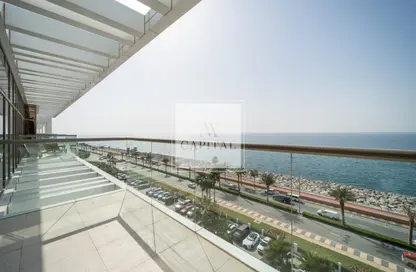 Apartment - 2 Bedrooms - 4 Bathrooms for rent in The 8 - The Crescent - Palm Jumeirah - Dubai