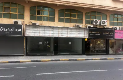 Shop - Studio for rent in Al Ateek Tower 1 - Al Shuwaiheen - Sharjah