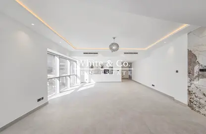 Apartment - 3 Bedrooms - 4 Bathrooms for rent in Marina Tower - Dubai Marina - Dubai