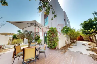 Villa - 5 Bedrooms - 6 Bathrooms for rent in Millennium Estates - Meydan Gated Community - Meydan - Dubai