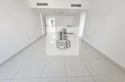 Apartment - 2 Bedrooms - 2 Bathrooms for rent in New Al Taawun Road - Al Taawun - Sharjah