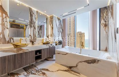 Penthouse - 4 Bedrooms - 6 Bathrooms for sale in LIV Residence - Dubai Marina - Dubai