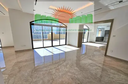 Penthouse - 3 Bedrooms - 5 Bathrooms for sale in Golden Mile 1 - Golden Mile - Palm Jumeirah - Dubai