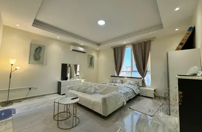 Apartment - Studio - 1 Bathroom for rent in Khalifa City A Villas - Khalifa City A - Khalifa City - Abu Dhabi