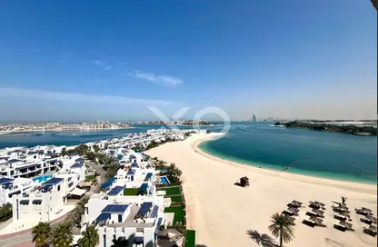 Apartment - 1 Bedroom - 2 Bathrooms for rent in Al Khudrawi - Shoreline Apartments - Palm Jumeirah - Dubai