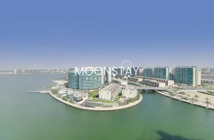 Apartment - 5 Bedrooms - 7 Bathrooms for sale in Al Manara - Al Bandar - Al Raha Beach - Abu Dhabi