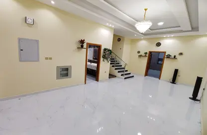 Villa - 4 Bedrooms - 5 Bathrooms for rent in Al Zahya - Ajman