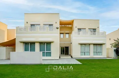 Villa - 4 Bedrooms - 5 Bathrooms for sale in Meadows 2 - Meadows - Dubai