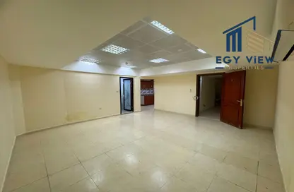 Apartment - 1 Bathroom for rent in Hazaa Bin Zayed the First Street - Al Nahyan Camp - Abu Dhabi