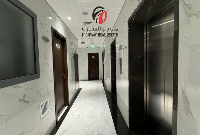 Apartment - 2 Bedrooms - 2 Bathrooms for rent in Jumeirah Garden City - Al Satwa - Dubai