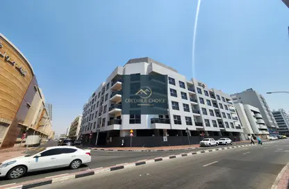 Apartment - 1 Bedroom - 2 Bathrooms for rent in Al Muraqqabat - Deira - Dubai