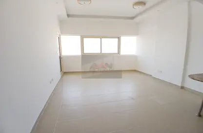 Apartment - 1 Bedroom - 1 Bathroom for rent in ASB Tower - Dubai Silicon Oasis - Dubai