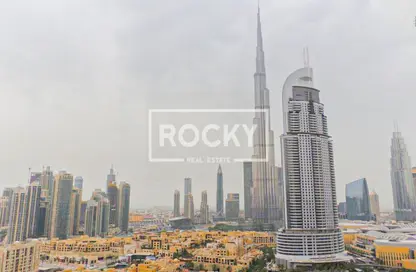 Apartment - 2 Bedrooms - 3 Bathrooms for sale in Burj Al Nujoom - Downtown Dubai - Dubai