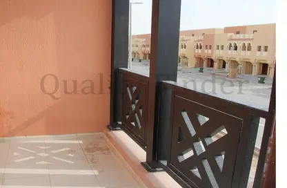 Villa - 2 Bedrooms - 3 Bathrooms for sale in Zone 7 - Hydra Village - Abu Dhabi