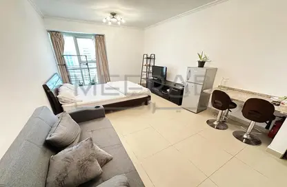 Apartment - 1 Bathroom for rent in Goldcrest Executive - JLT Cluster C - Jumeirah Lake Towers - Dubai