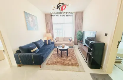 Apartment - 3 Bedrooms - 3 Bathrooms for rent in Binghatti Avenue - Al Jaddaf - Dubai