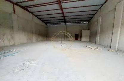 Warehouse - Studio - 1 Bathroom for rent in Al Sinaiya - Al Ain