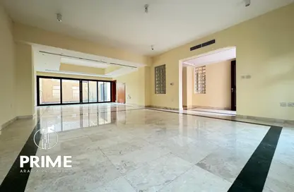 Villa - 4 Bedrooms - 6 Bathrooms for rent in Fortress Compound - Al Salam Street - Abu Dhabi