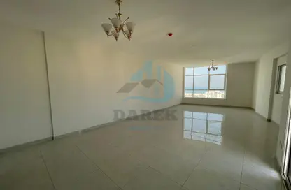 Apartment - 1 Bedroom - 2 Bathrooms for rent in Cornish Tower - Al Rumaila - Ajman